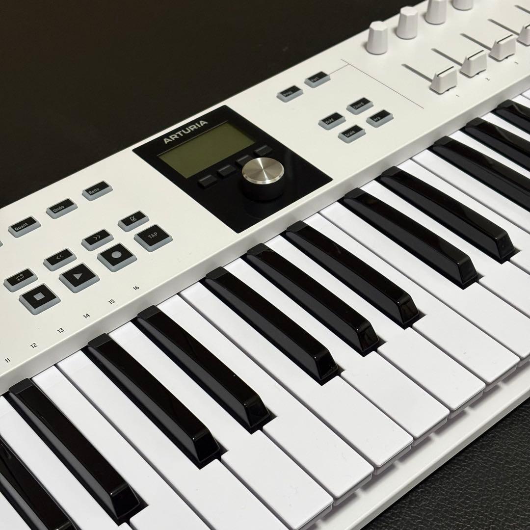 Arturia KeyLab Essential 49 MIDIコントローラー