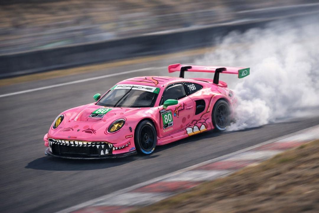 MINI GT 1/64 ♯80 2023 IMSA ROXY AO