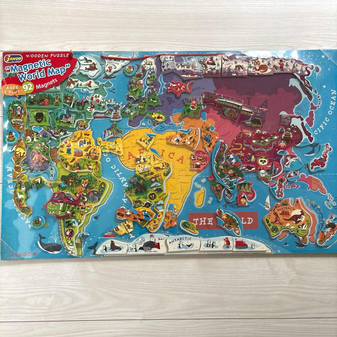 人気　Janod ジャノー　マグネット　ワールドマップパズル　世界地図　知育玩具