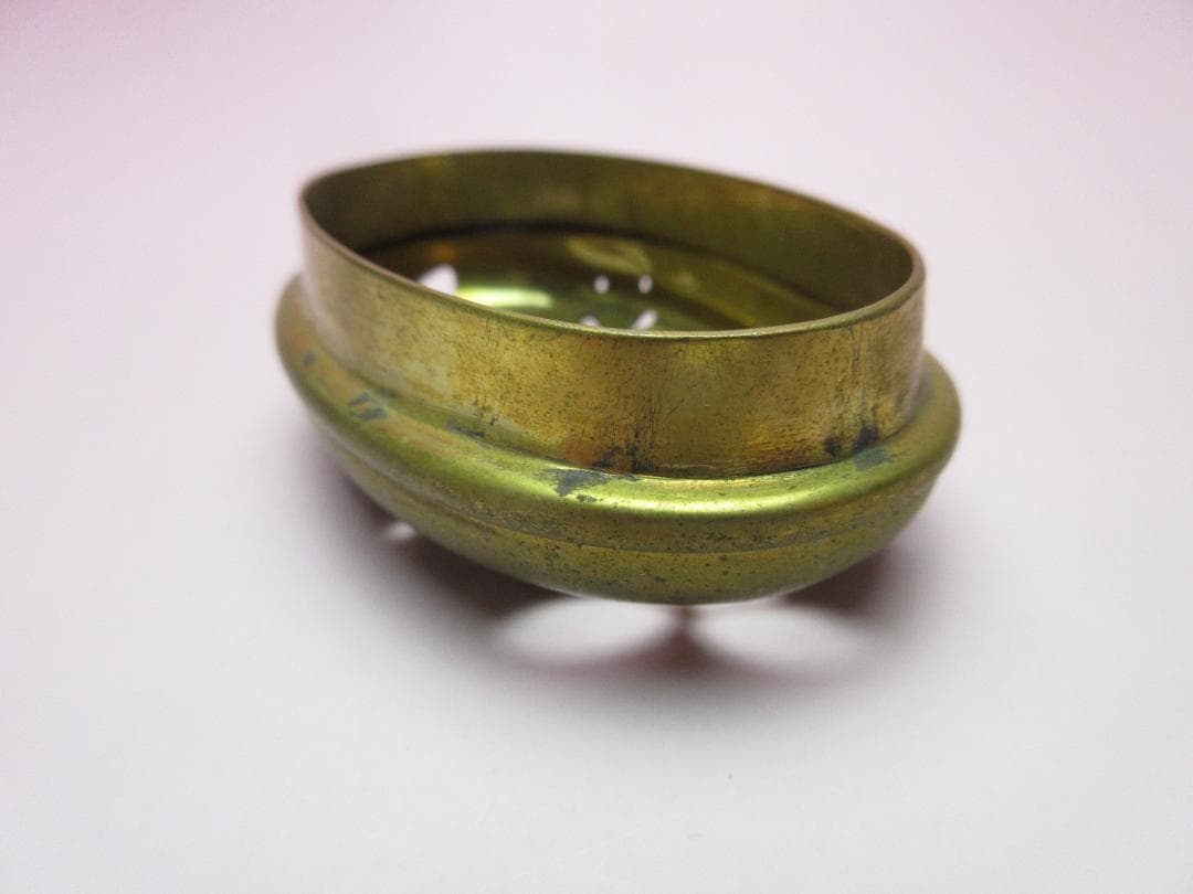 蝶彫刻 火屋 陽刻 花紋 古い 香炉 E90918