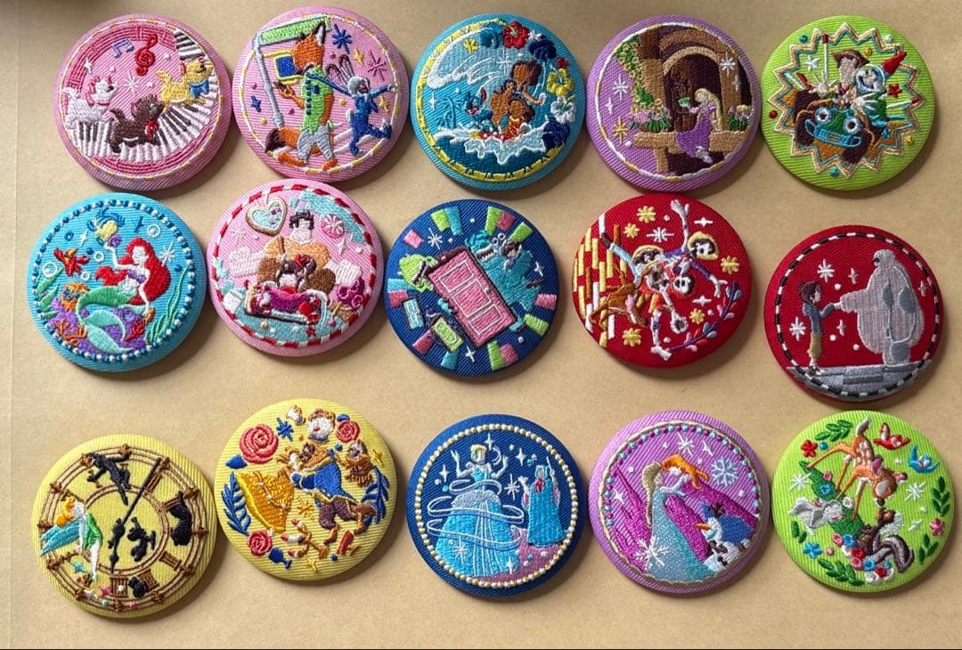全15種 ディズニー刺繍缶バッチ2 コンプリートセット