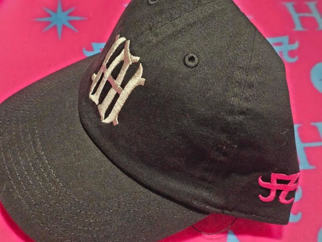 浜崎あゆみ× MFC STORE LOW CAP 黒