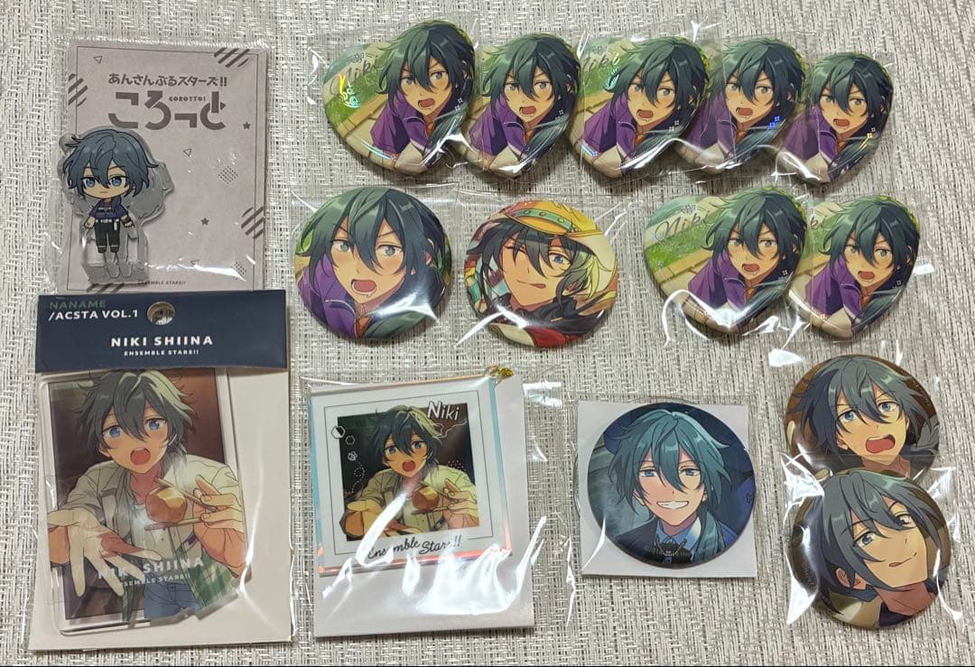 あんスタ　椎名ニキ　缶バッジ　アクスタ