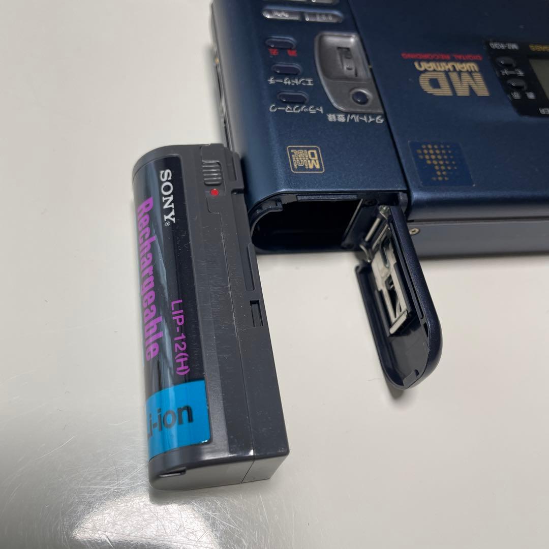 SONY ソニー　MDウォークマン