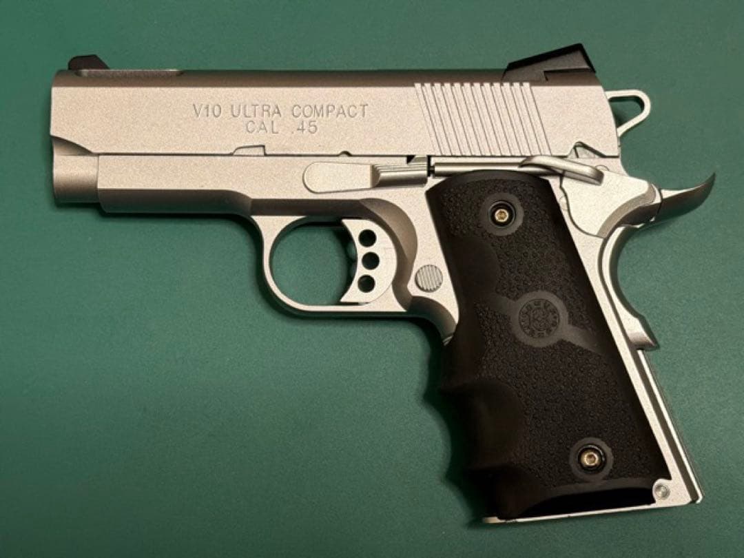 ウエスタンアームズ　Ｖ10ウルトラコンパクト　ガスガン中古品