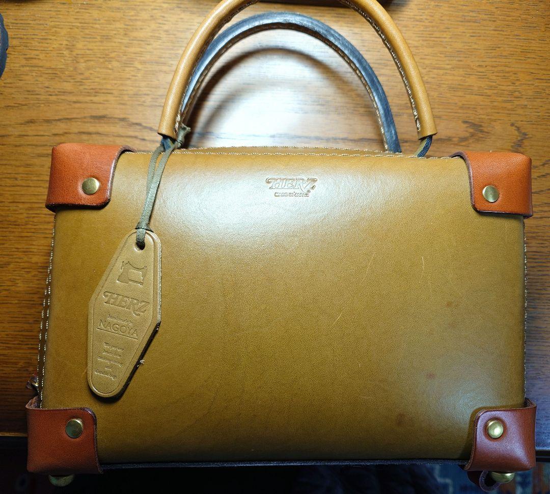 ヘルツ　限定ハッタトランク　グリーン✕チョコ