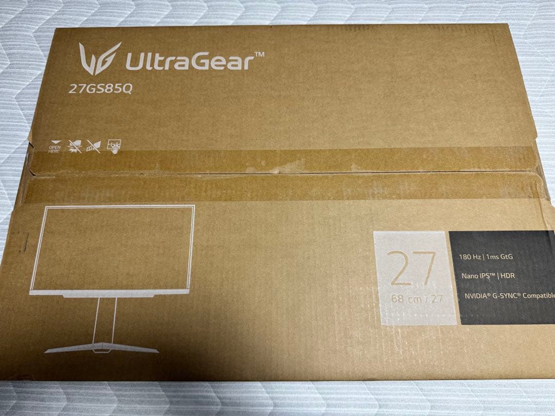 ゲーミングモニター　LG UltraGear 27GS85Q-B