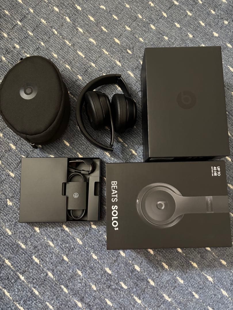 【美品】Beats Solo3 ワイヤレスヘッドホン ブラック