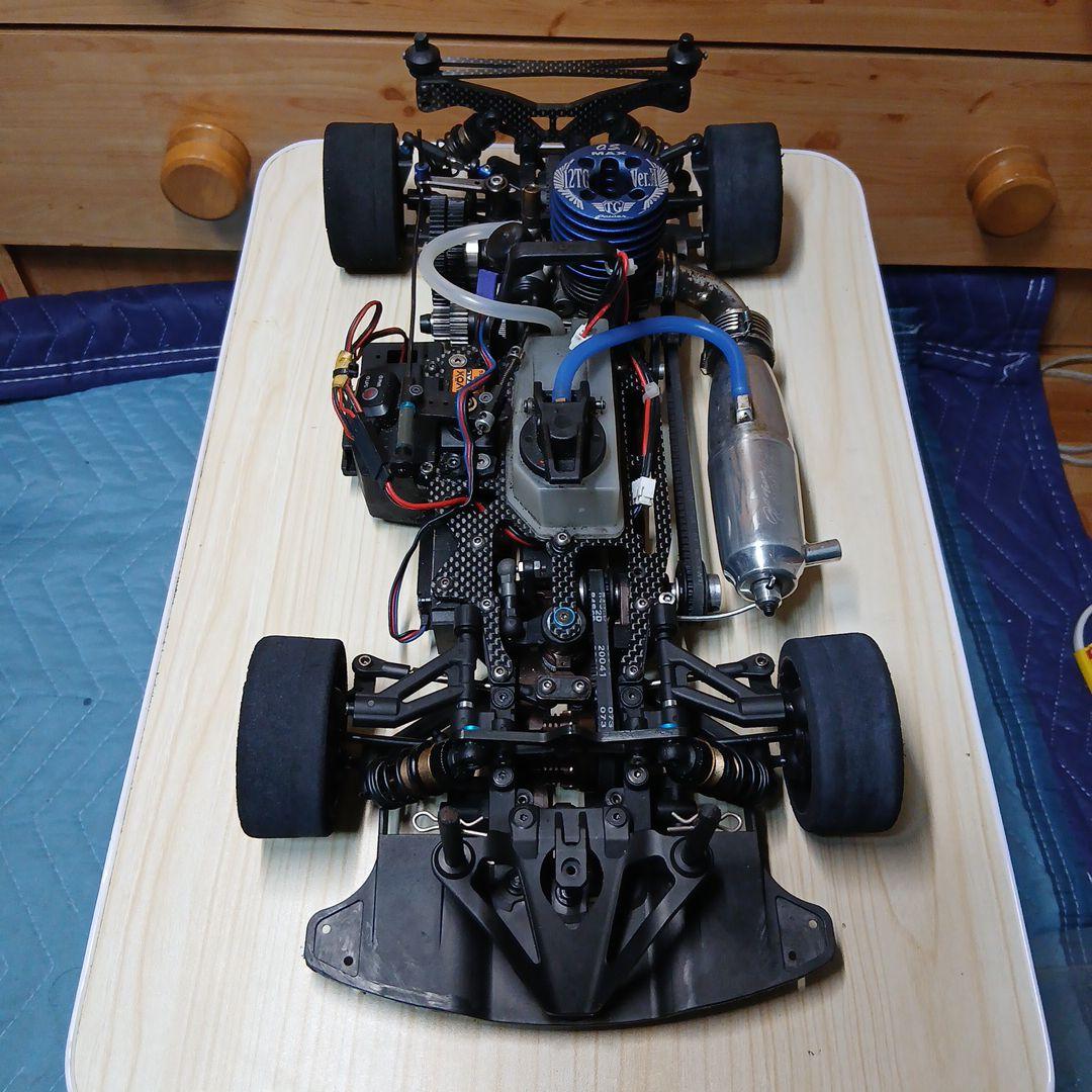 M*a様 ホビーラジコンカー京商R4エンジンカー