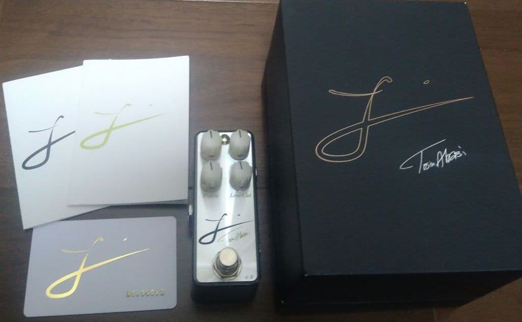 L'　起源 Tosin Abasi　Leqtique レクティーク