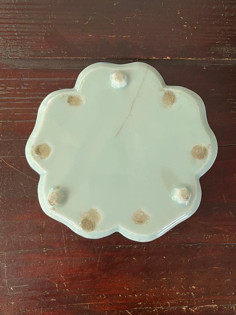 希少注文品　清朝期新渡　青花染付　輪花形捻り花　蝶虫　中国古玩　変形向付菓子鉢