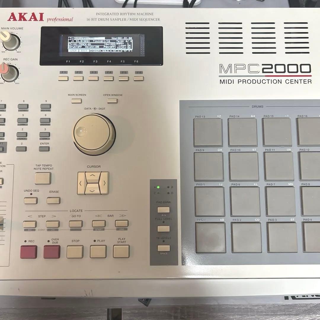 AKAI MPC2000 サンプラー メンテナンス済 USBカスタム◎ 送料込