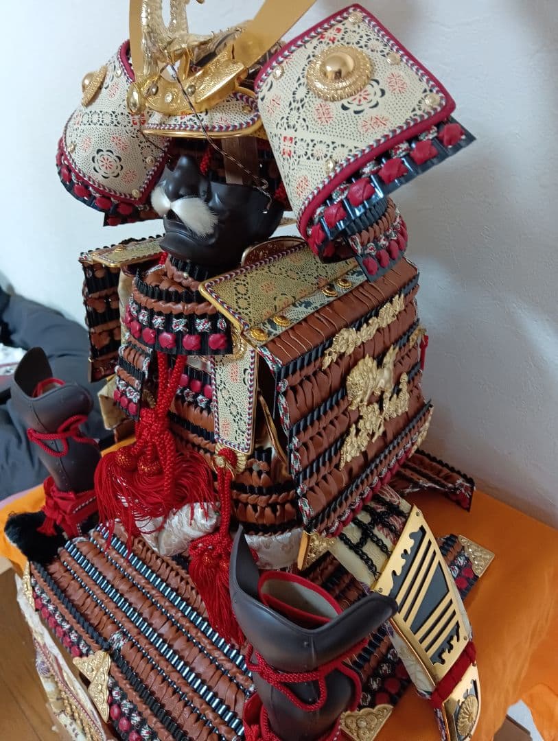 端午の節句大型サイズ全長９８センチサイズ鎌倉時代作風昭和後期鎧兜飾り置物