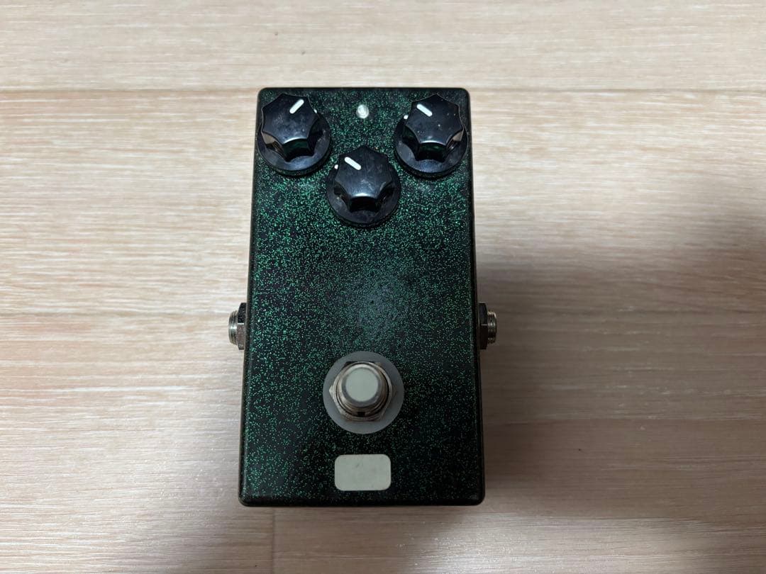 ギター HuGE CHRORORO