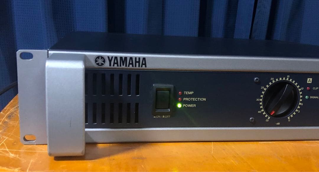YAMAHA ヤマハ P1000S パワーアンプ