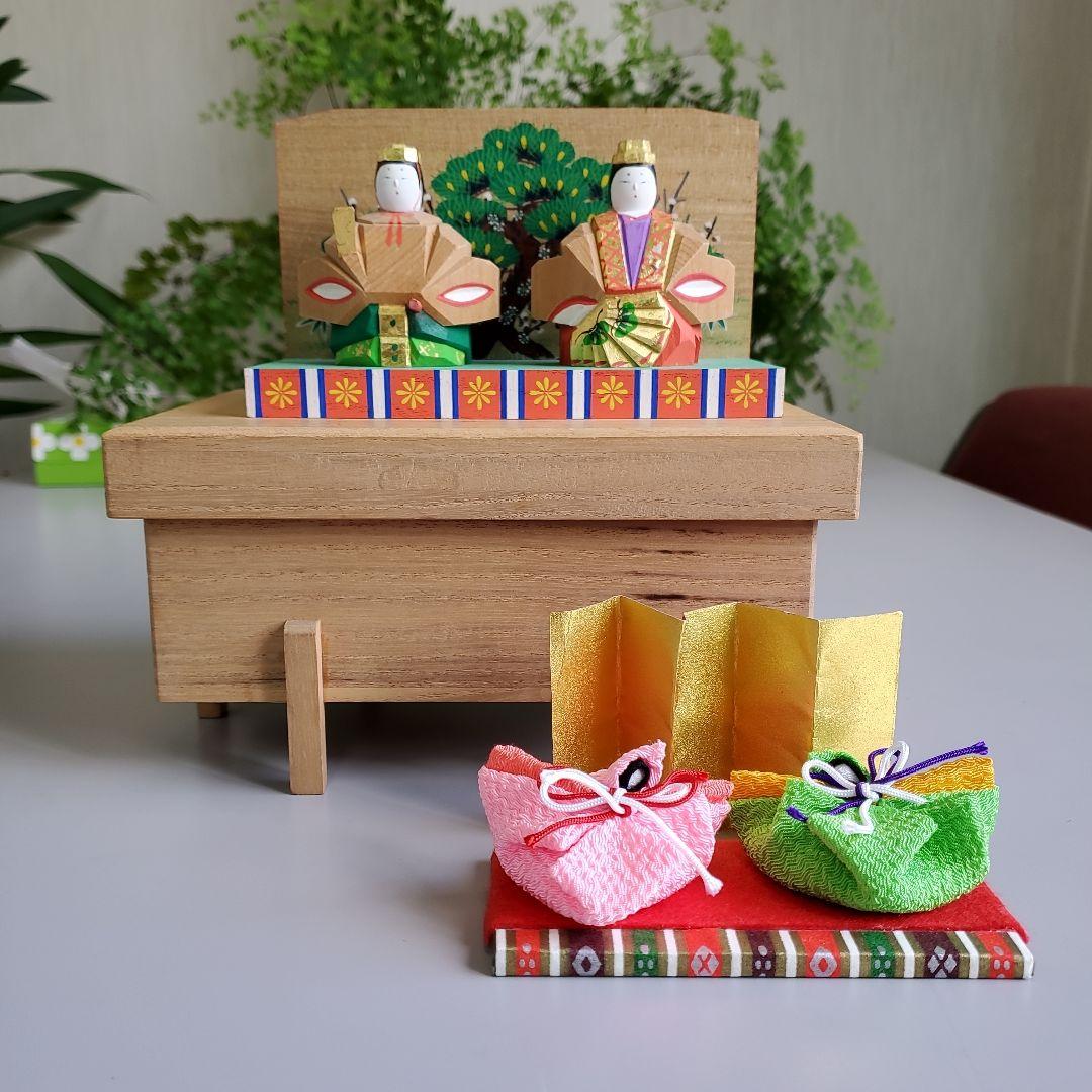 豆*様 川口神泉作　木製奈良一刀彫の雛人形セット