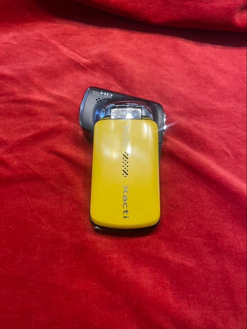 ［美品］SANYO Xacti DMX-CA100 ビデオカメラ レトロ