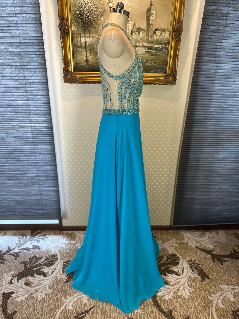 未使用傷あり☆水色ビーズ装飾ロングドレス