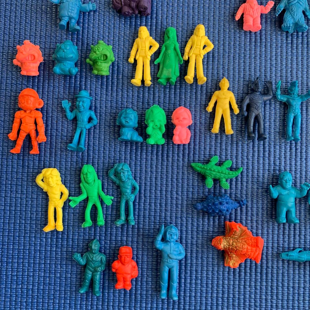 【昭和レトロな消しゴム当時物】仮面ライター、ウルトラマンプロレス、ドラえもん