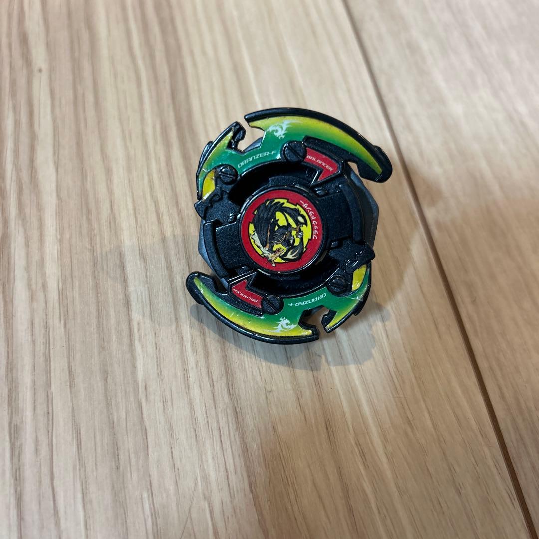 爆転シュートベイブレード　ブラックドランザー