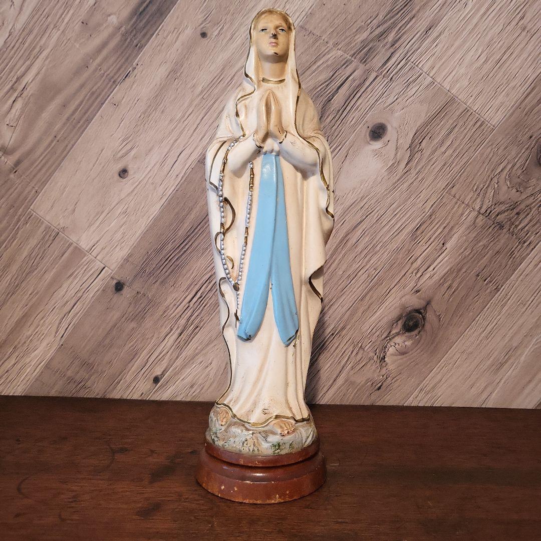 聖母像　樹脂・木製品 約30cm