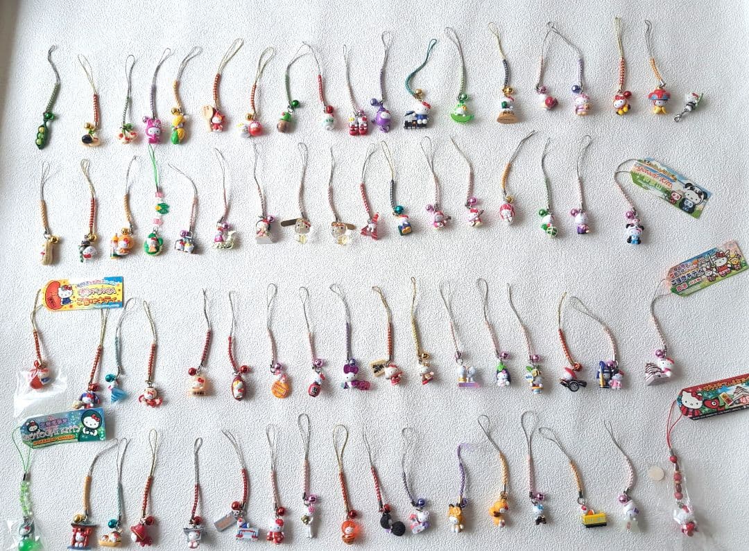 ご当地キティ　根付　他　71個　まとめ売り