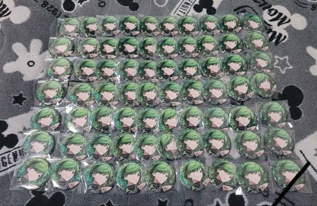 シクフォニ すち 数量限定誕生日記念缶バッジ 69個