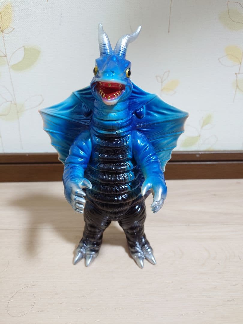 ブルマァク　キングマイマイ