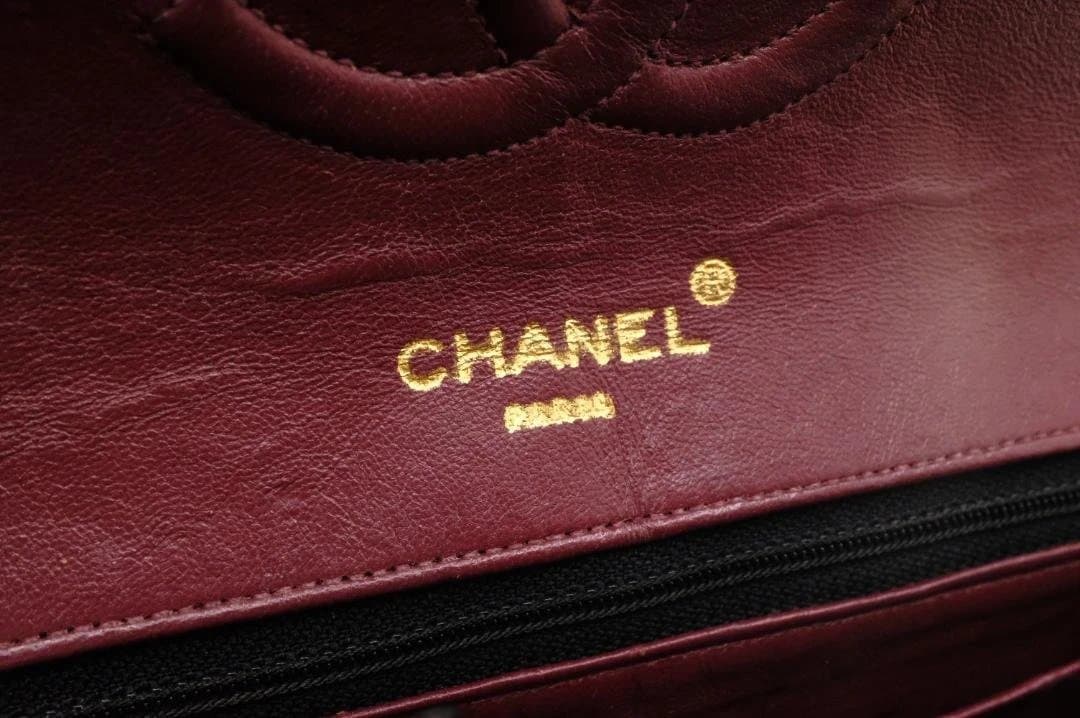 【大人気】シャネル　Chanel　ショルダーバッグ　黒　マトラッセ