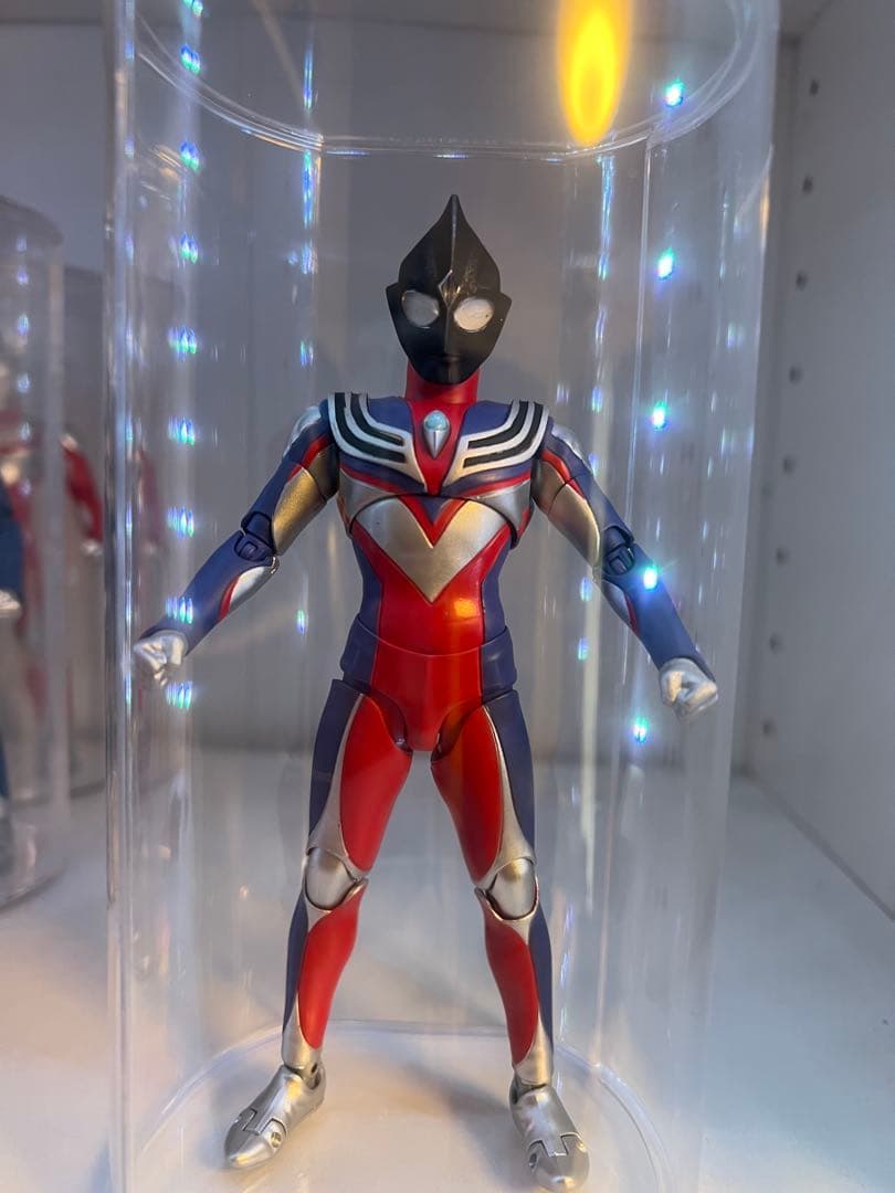 真骨彫ウルトラマンティガ　ブラスト