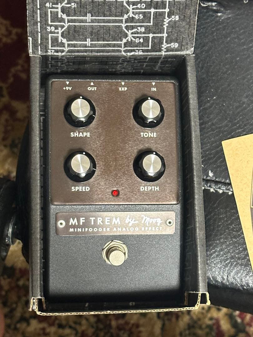 Moog MF TREMOLO アナログエフェクター
