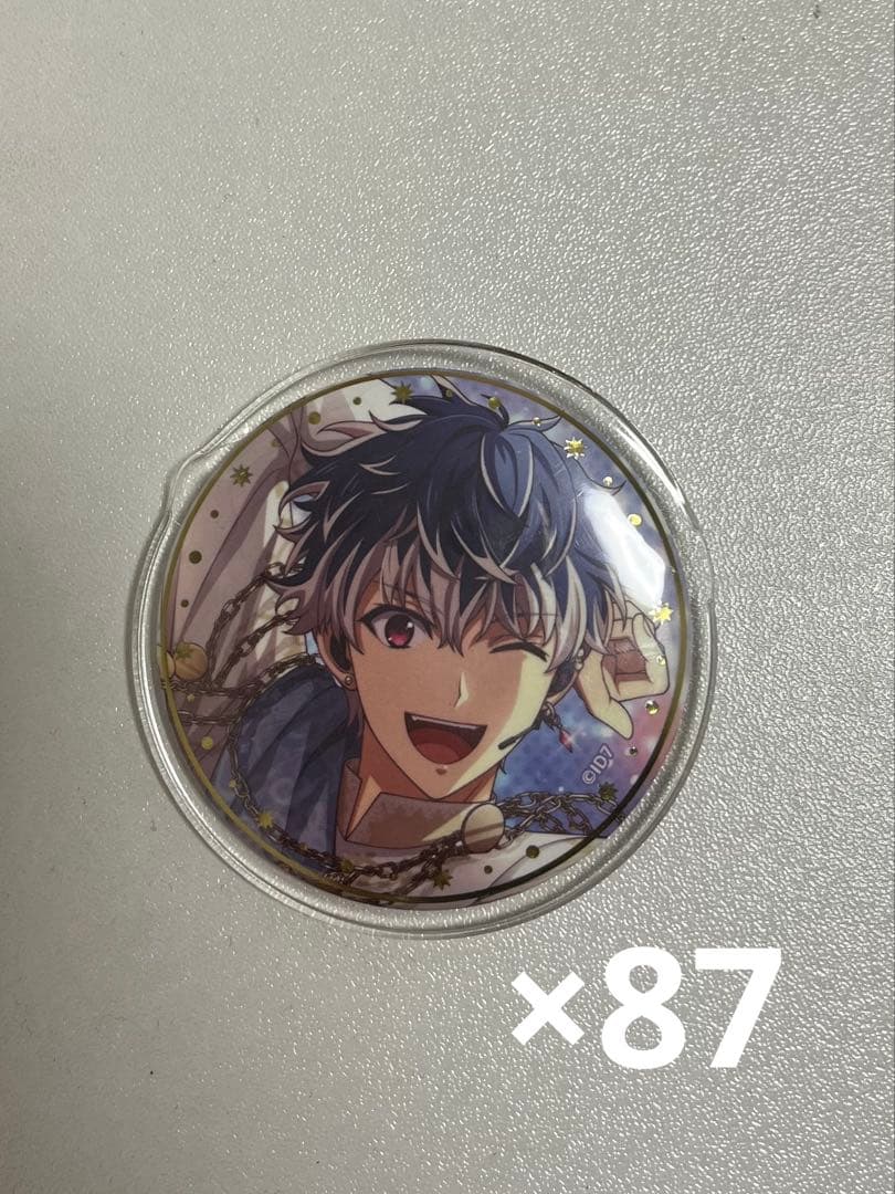 アイナナ 百 ムビナナ 缶バッジ