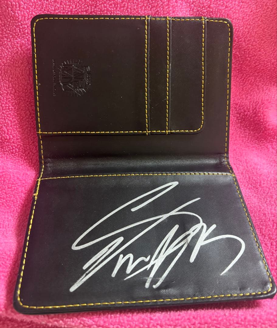 SUGA FC継続特典パスポートケース 値下げ不可