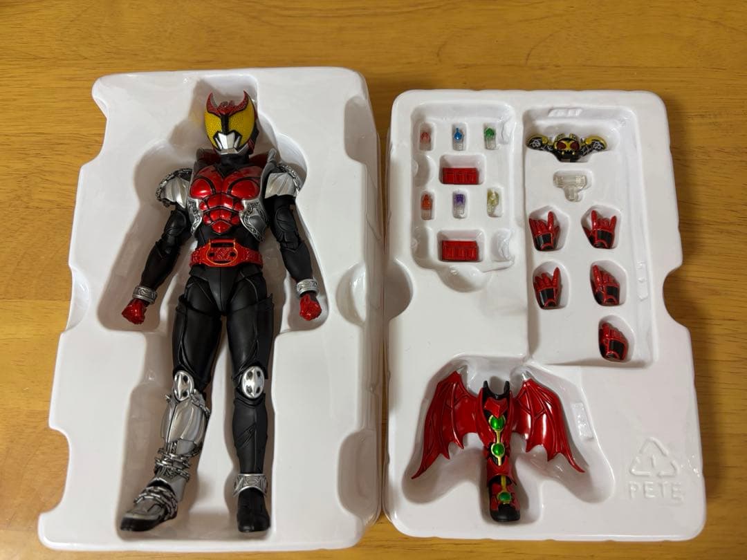 S.H.Figuarts仮面ライダーキバ＆仮面ライダー電王