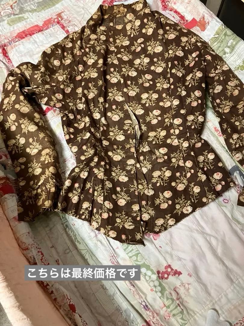 フランスアンティークのドレス