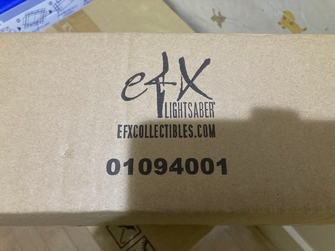 efx社　ルーク・スカイウォーカー EP6版V2スタントライトセーバー（樹脂製）