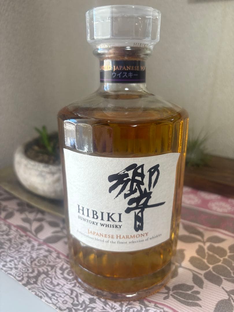 新品未開封 サントリーウイスキー 響 JAPANESE HARMONY 700m