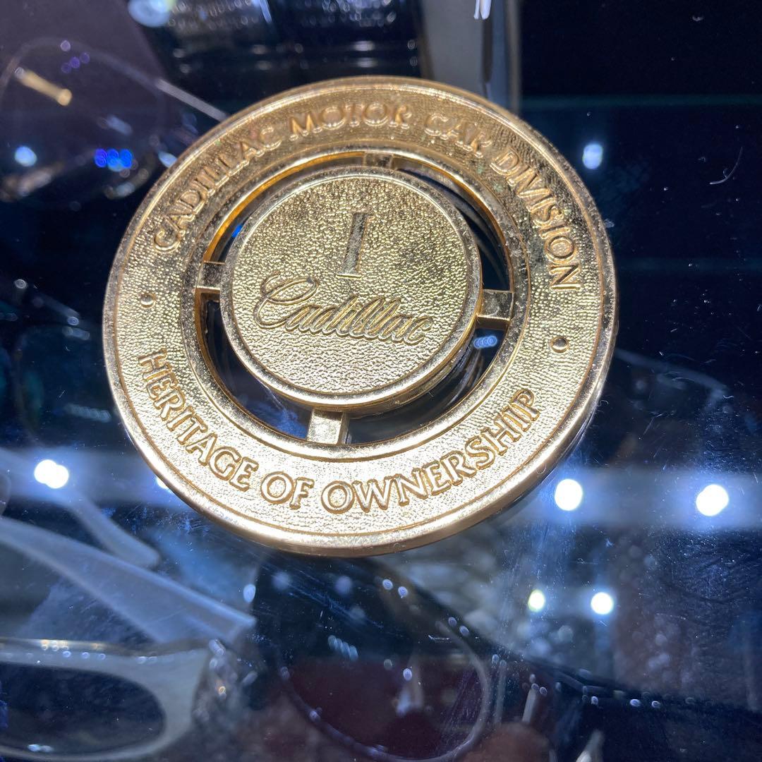 Cadillac Heritage of Ownership メダル