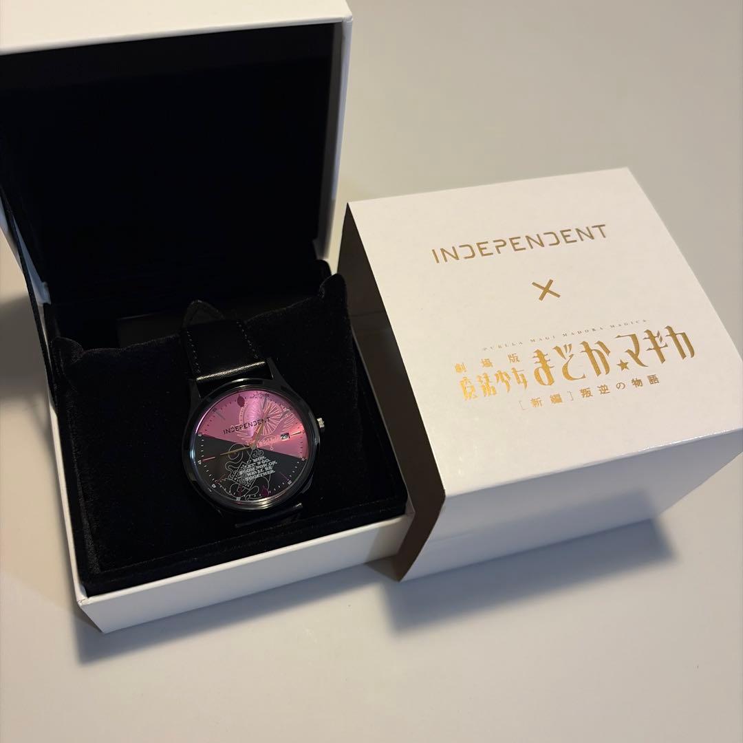 【新品未使用】魔法少女まどかマギカ_コラボウオッチ 鹿目まどか＆暁美ほむらモデル