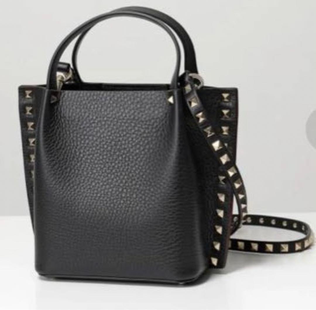 【新品未使用】VALENTINO ♪ ロックスタッズ スモール トート