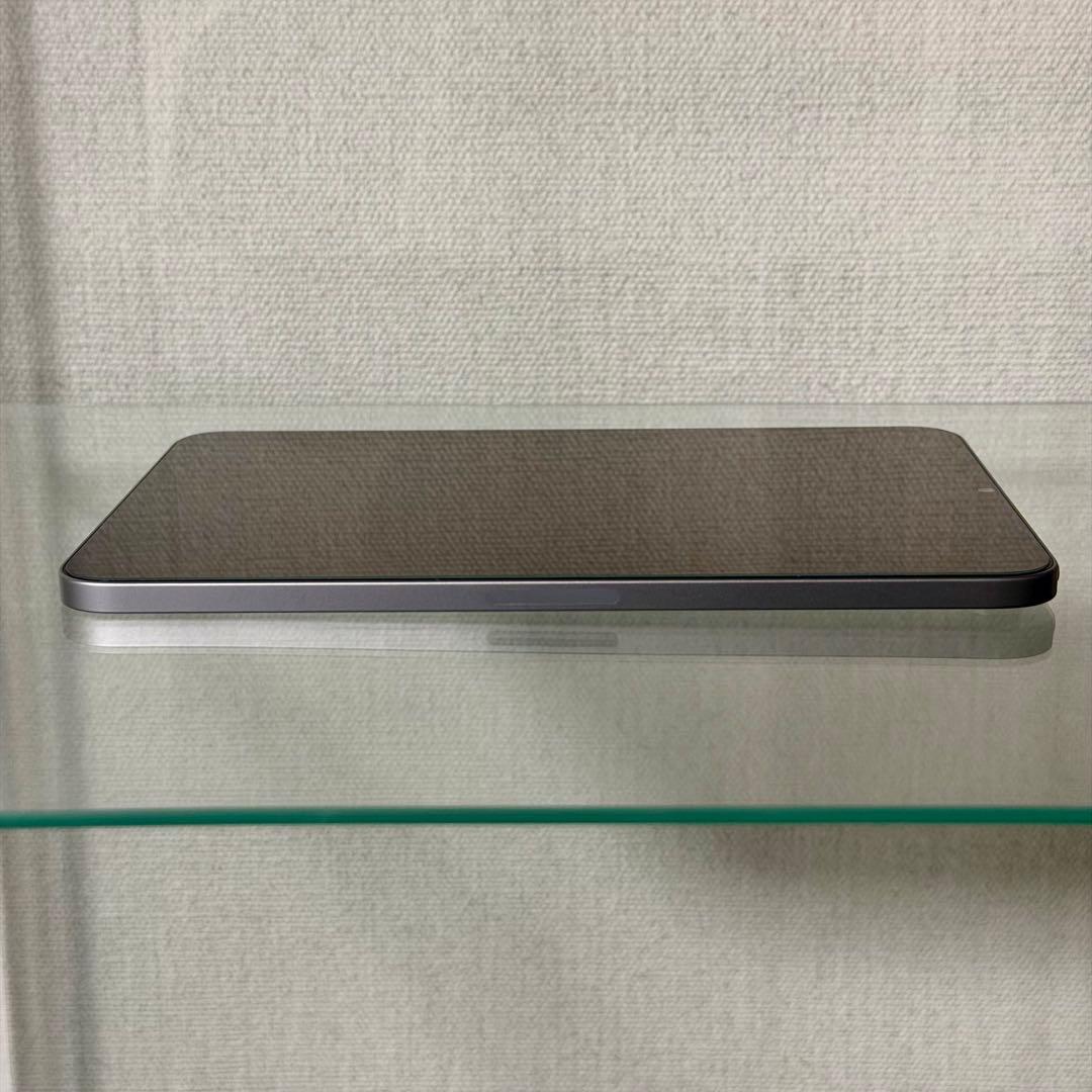 【極美品】iPad mini 第7世代（A17Pro Wi-Fiモデル）