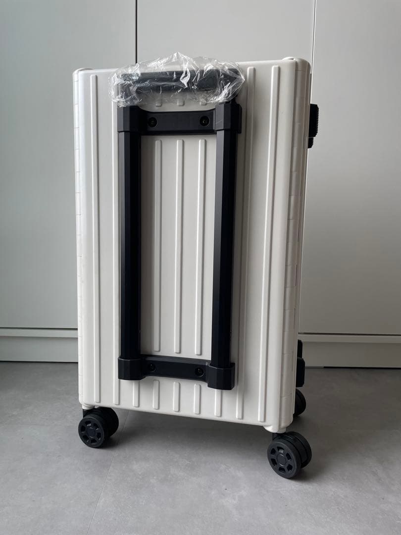 &.FLAT折り畳めるキャリーケース 機内持ち込み可能35Lスーツケースフラット