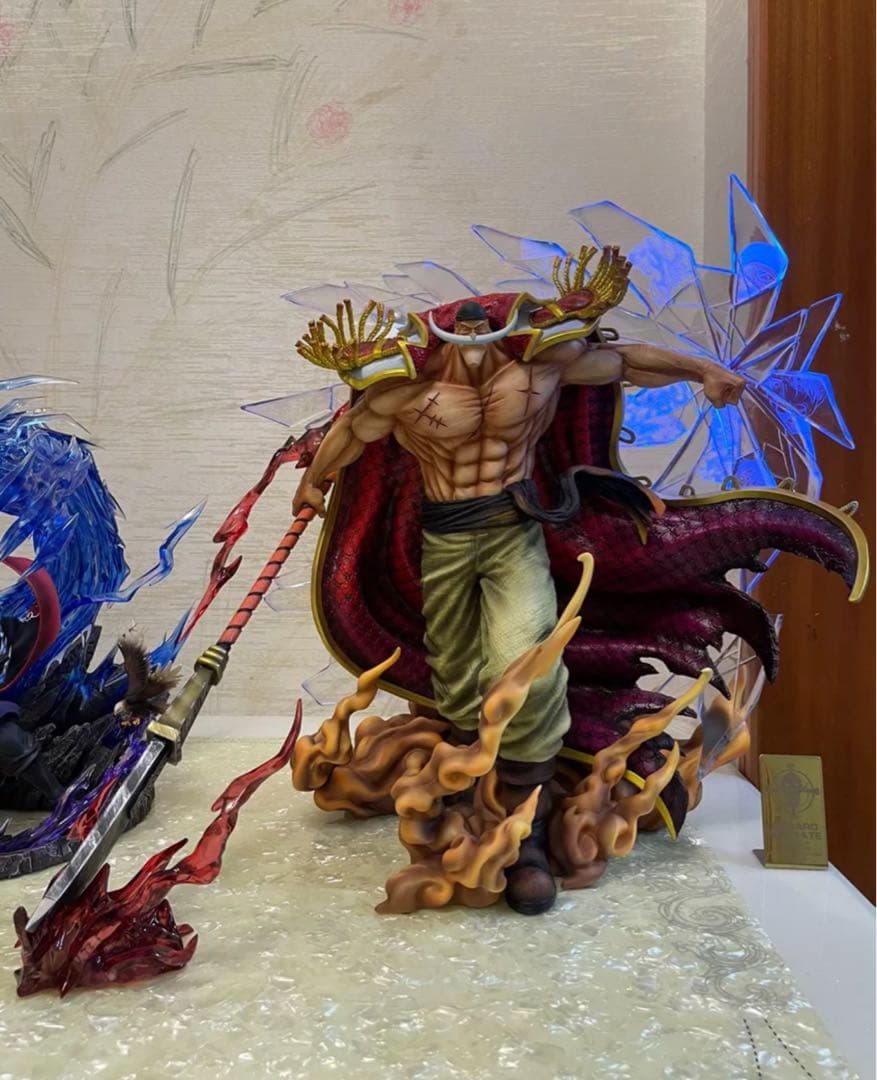 ワンピース　白髭　ガレージキット　リキャスト　フィギュア　完成品