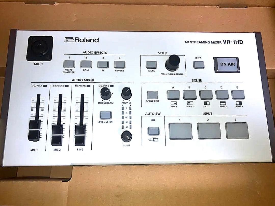 Roland VR-1HD AVストリーミングミキサー