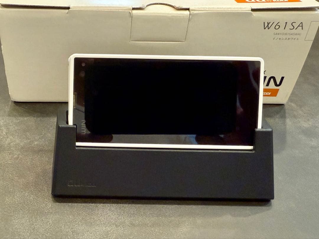 W61SA Sanyo au by KDDI 付属品充電ドック全付き