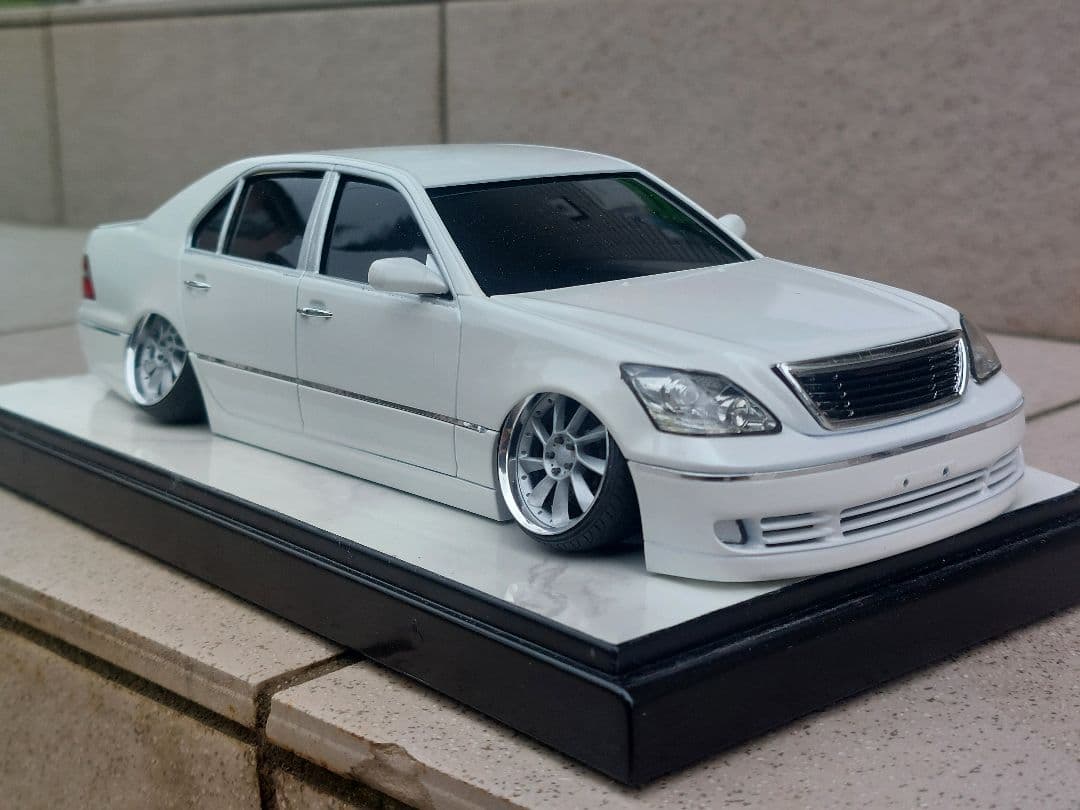 30セルシオ　プラモ　アオシマ　シャコタン