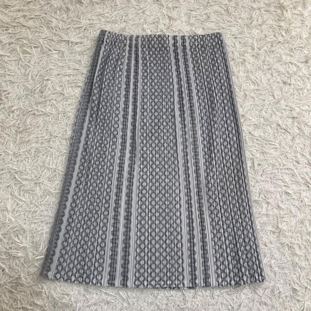15954✨良品✨プリーツプリーズ スカート 希少柄 総柄 白 グレー