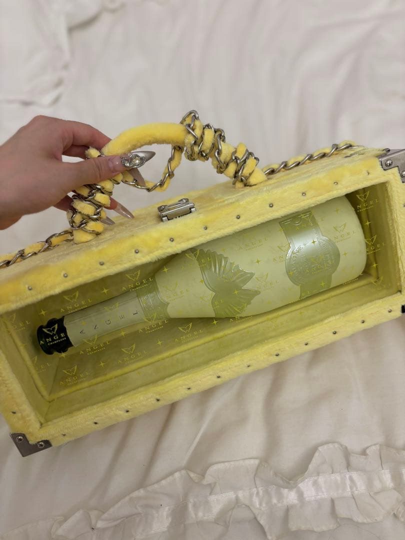 エンジェルシャンパン ドゥミセックリミテッド ファータイプ　ライトイエロー 空箱