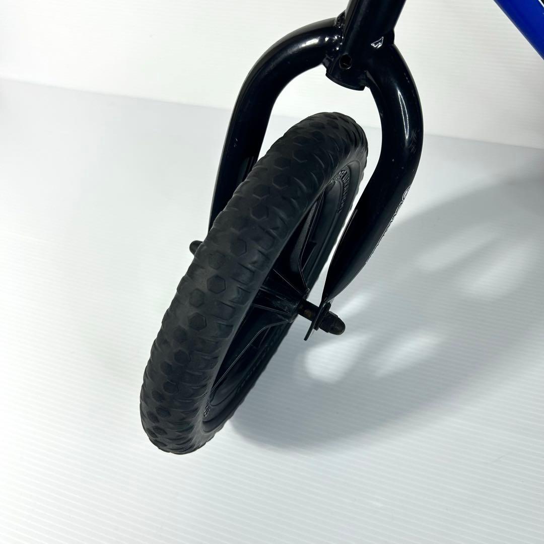 美品☆ストライダー クラシック 12 キックバイク ブルー 補助なし