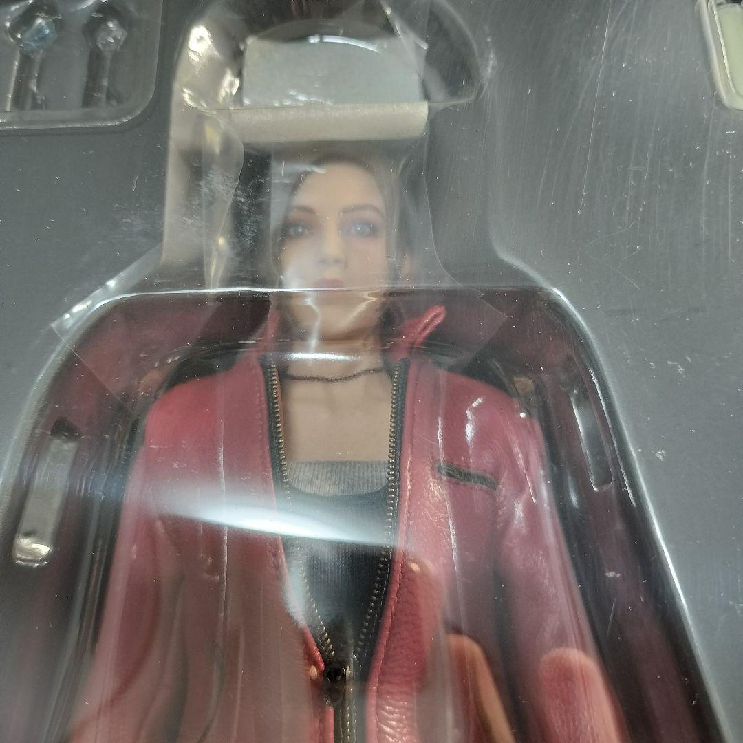 コレクティブルアクションフィギュア クレア・レッドフィールド バイオハザード